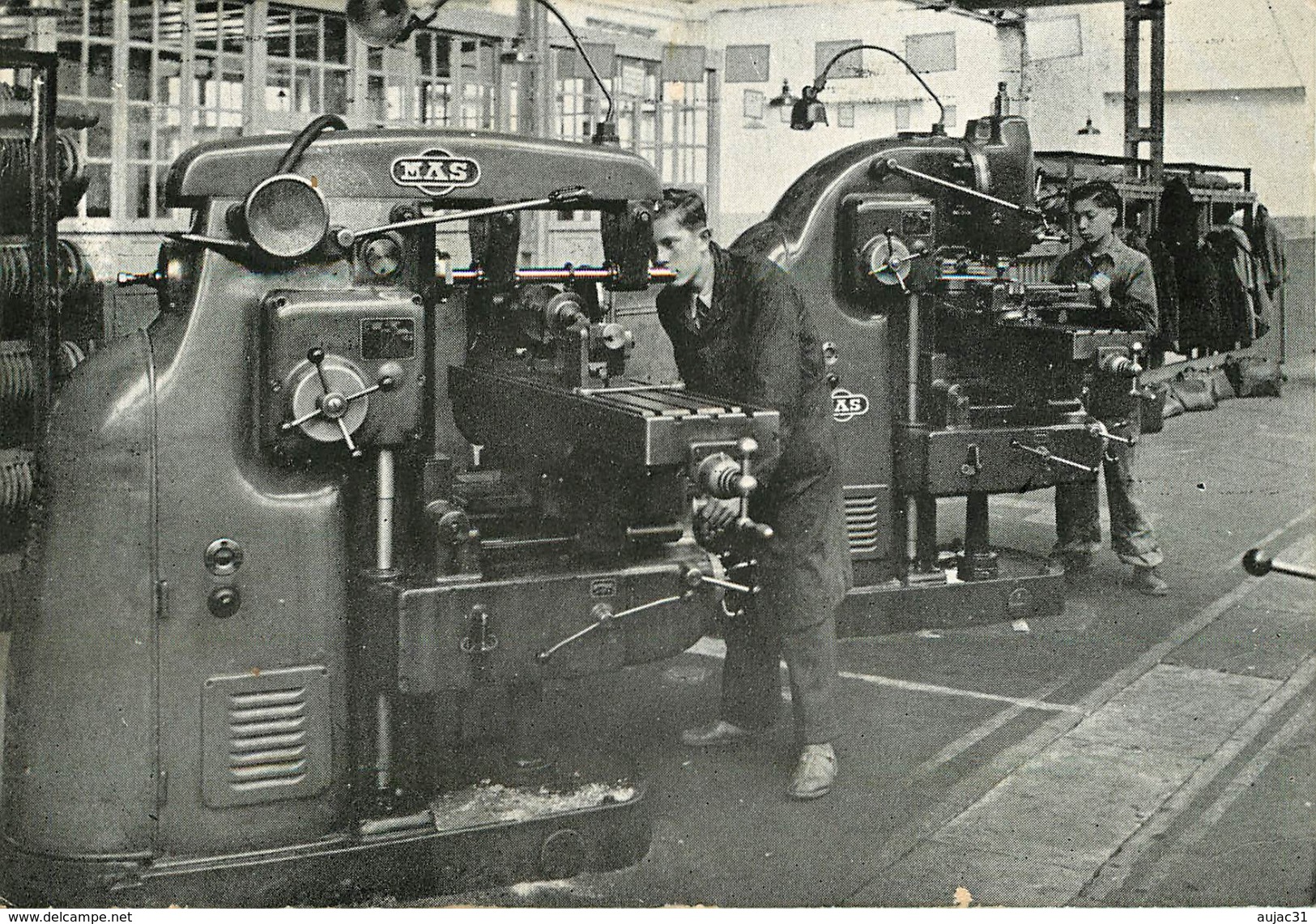 Belgique - Belgium - Hainaut - La Louviere - Institut Des Arts Et Métiers - Semi Moderne Grand Format - état - La Louvière