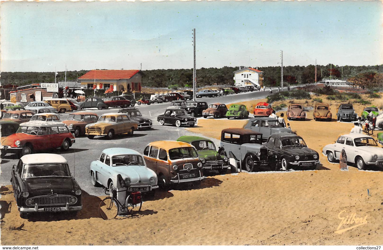 17-LES MATHES- LE CLAPET- L'AVENUE DE LA PLAGE , LE ROND POINT - Les Mathes