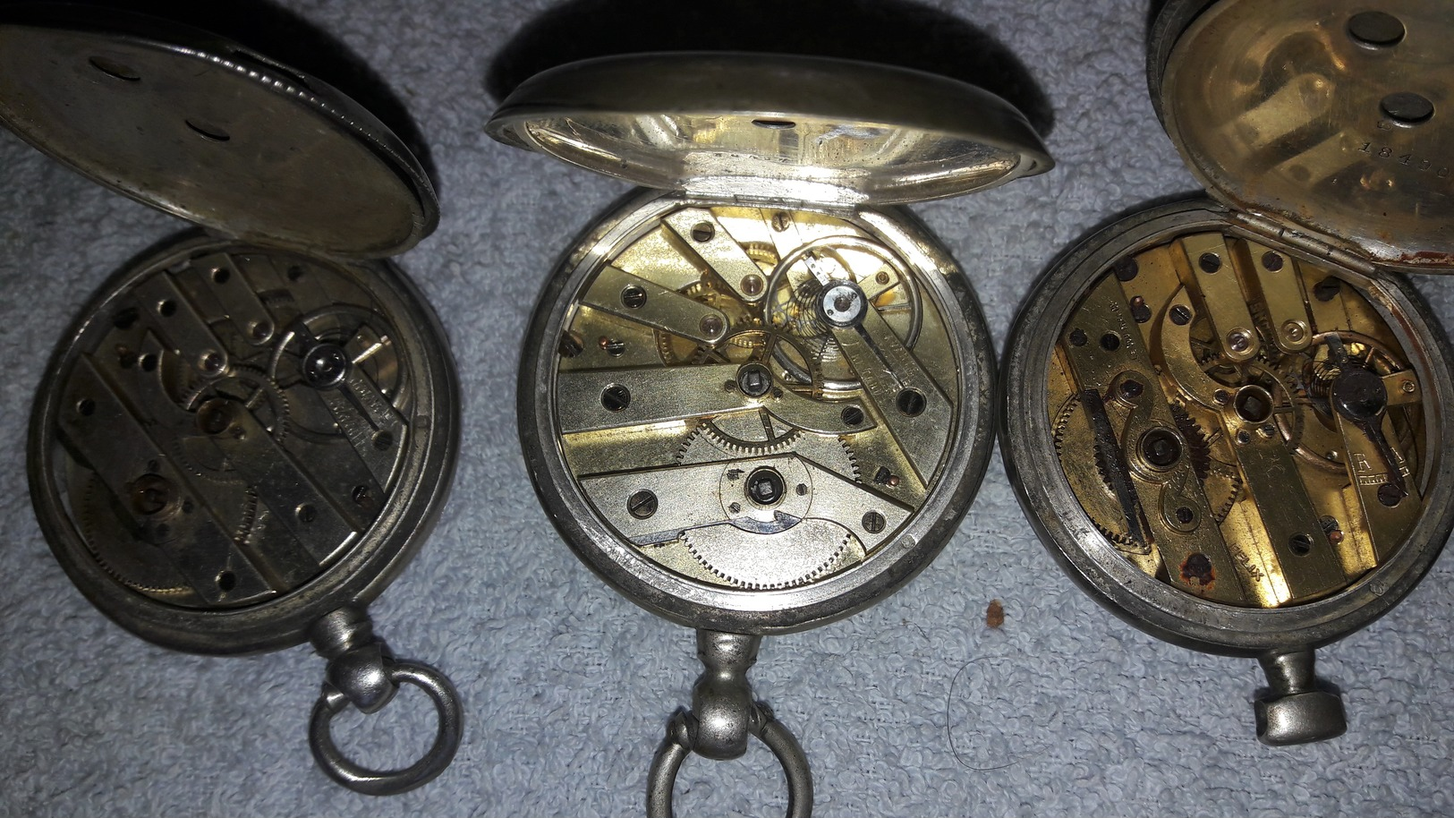 Trois Montre Ancienne A Larret à Clé  (pas Les Clés ) - Watches: Bracket