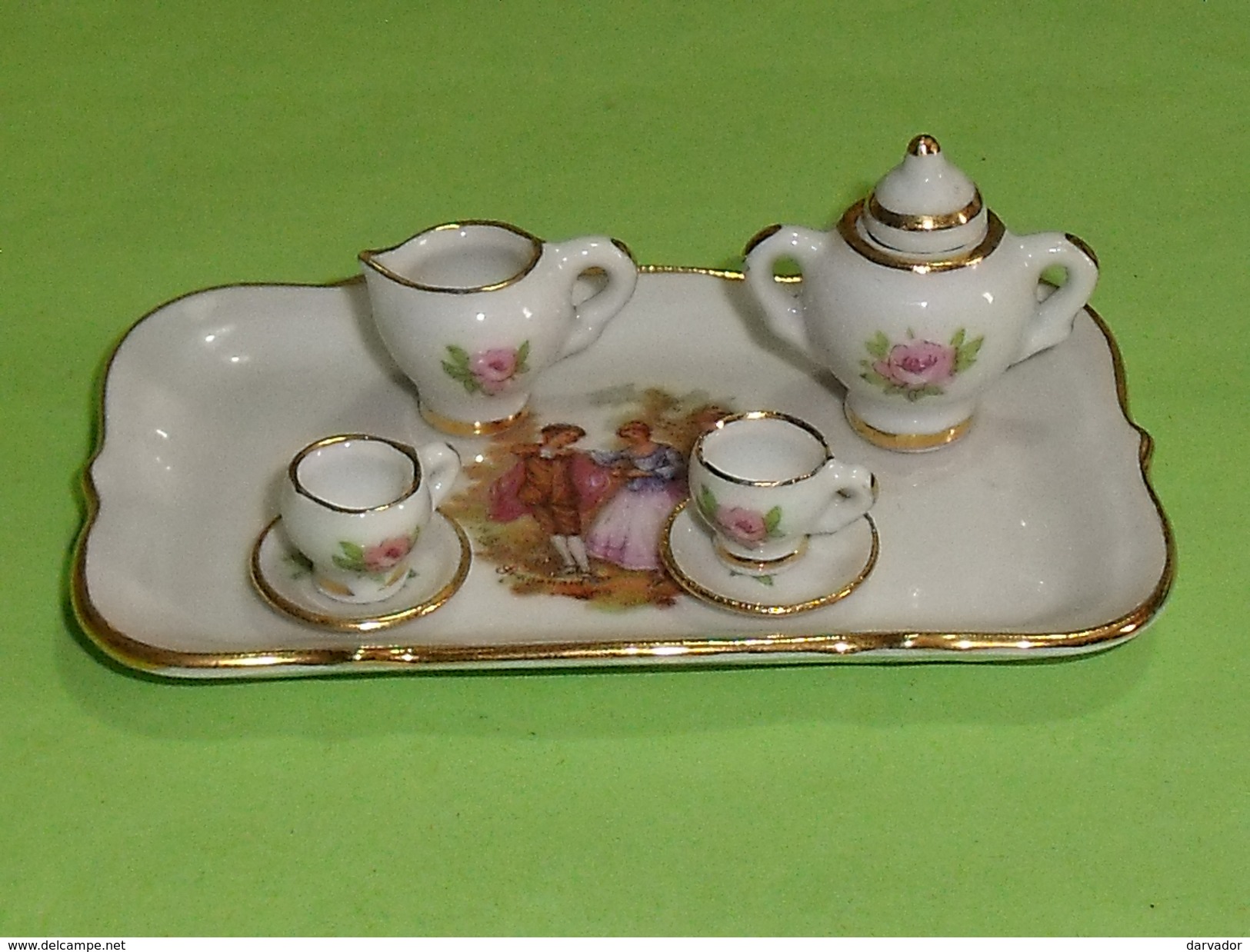 MINIATURE  / Porcelaine De Limoges FRANCE  : Petit Service à Café Filet OR  Superbe TB109 - Autres & Non Classés