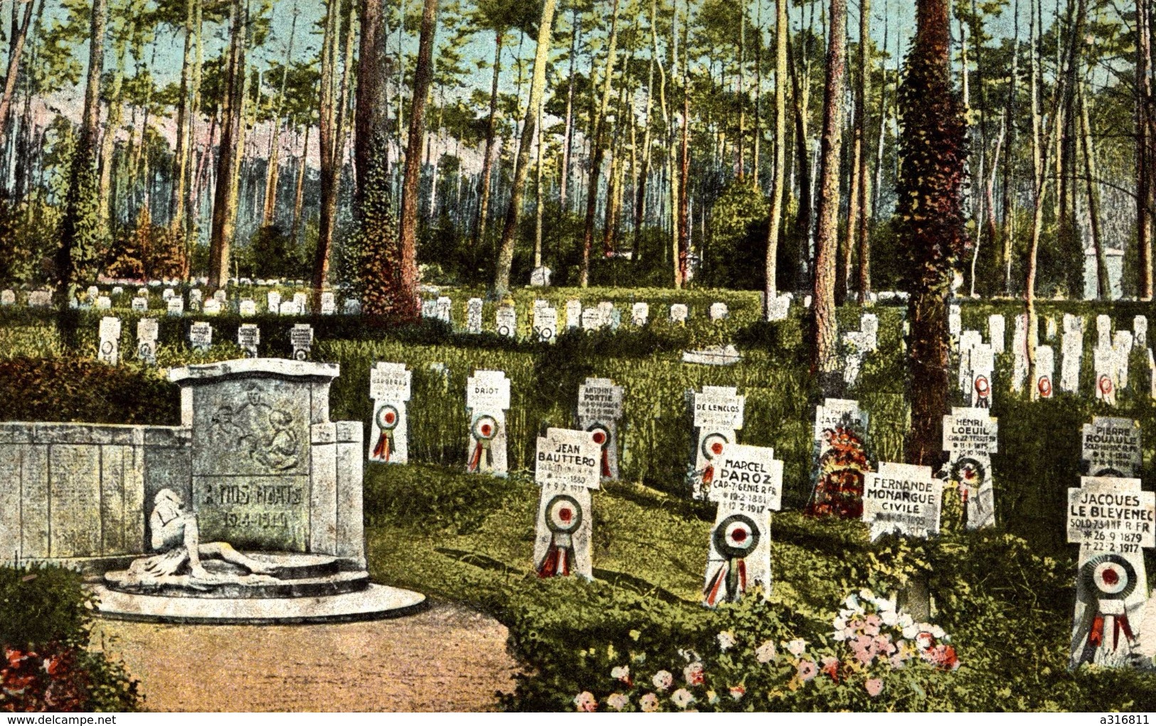 CIMETIERE D HONNEUR AU CAMP DE GRIESHEIM - Griesheim