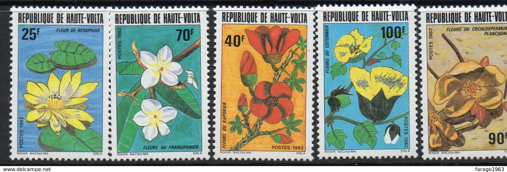 1983 Upper Volta Haute Volta Water Flowers Fleurs  Complete Set Of  5 MNH - Obervolta (1958-1984)