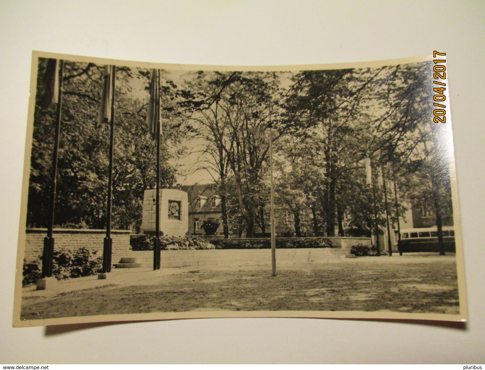 BERNBURG  MARX ENGELS DENKMAL  , OLD POSTCARD    ,  0 - Bernburg (Saale)