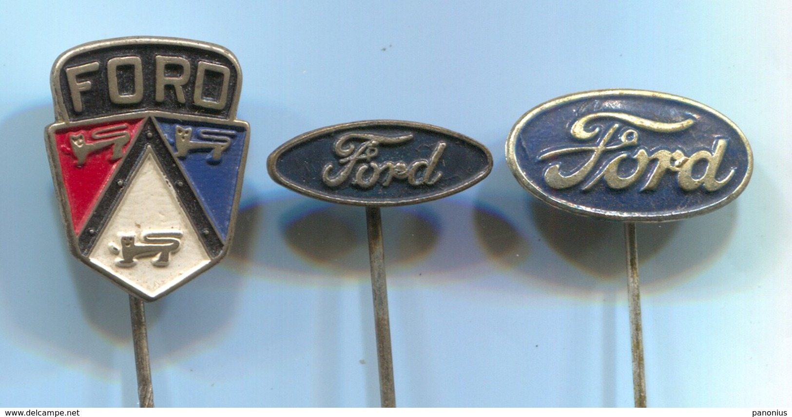 FORD - Car, Auto, Automotive, Vintage Pin, Badge, Abzeichen, 3 Pcs - Ford