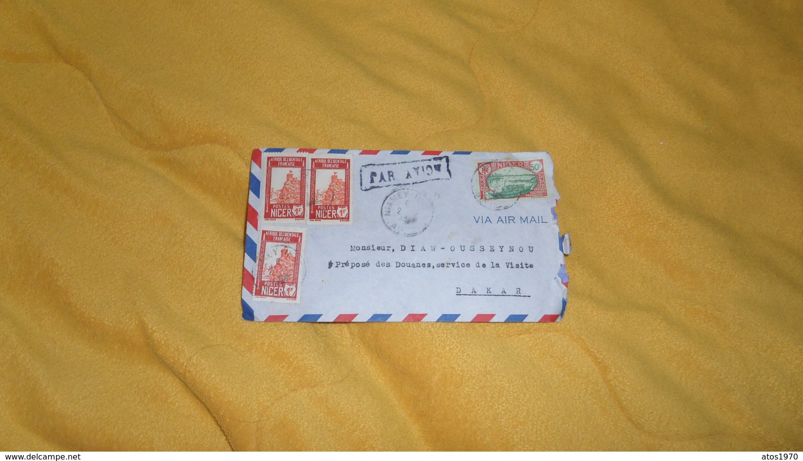 ENVELOPPE UNIQUEMENT DATE ?. / NIAMEY NIGER A DAKAR SENEGAL. / CACHETS + TIMBRES X4 - Altri & Non Classificati