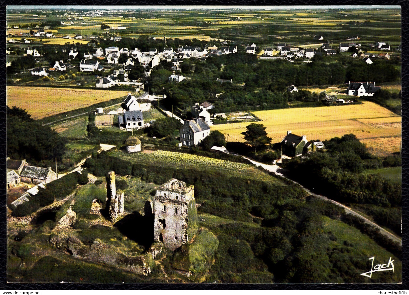 29 KERSAINT : Vue Aérienne Les Ruines Du Château De Trémazan N°3258 - Kersaint-Plabennec