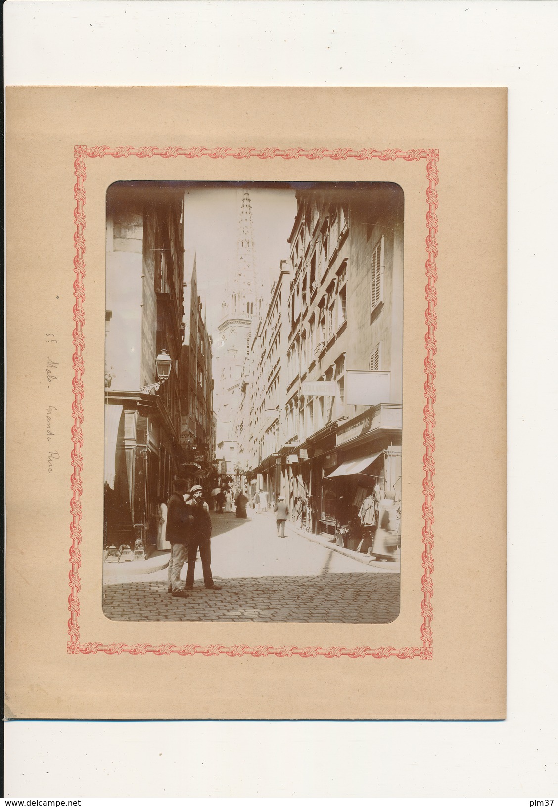 SAINT MALO, Grande Rue - Photo Glissée Dans Un Cadre Carton Légendé - 2 Scans - Anciennes (Av. 1900)