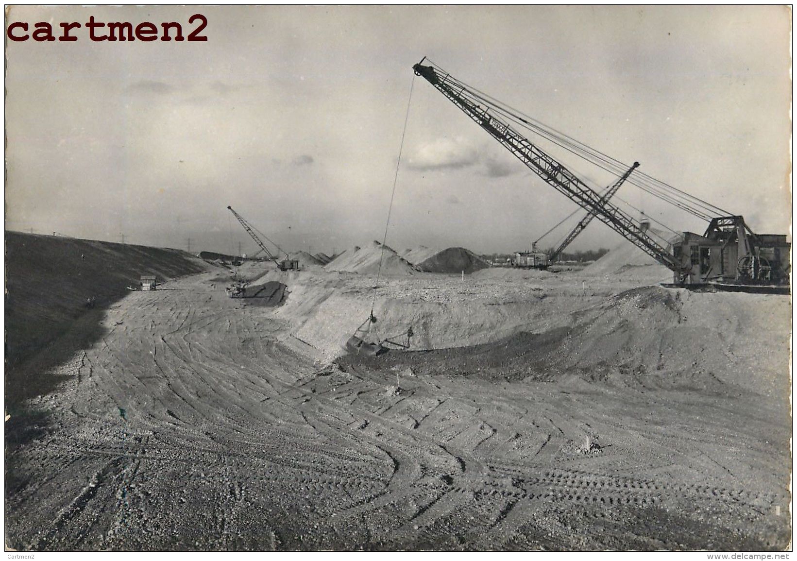 CHANTIER D'OTTMARSHEIM DRAGLINES BUCYRUS TRAVAUX PUBLIC USINE INDUSTRIE MINE GRUE PUITS - Ottmarsheim