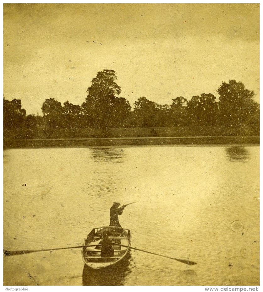 Royaume Uni Scene De Chasse En Barque Sur La Riviere Anciennne Photo Stereo 1865 - Stereoscopic