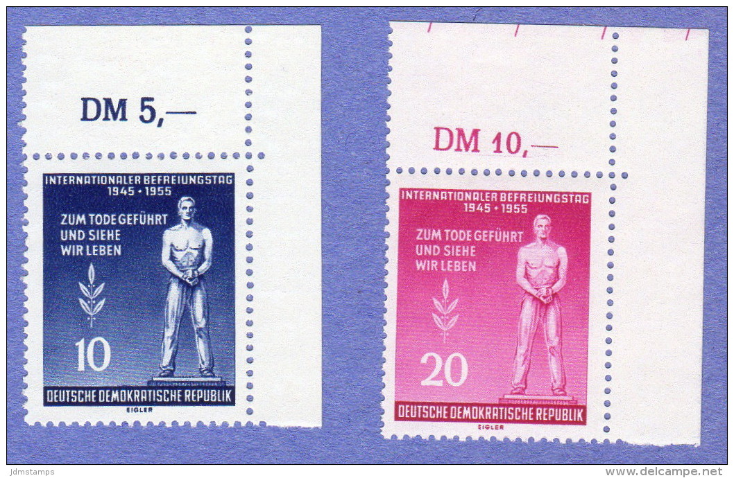 DDR SC #236-7 MNH 1955 Monument / Victims Of Fascism  CV $1.70 - Unused Stamps