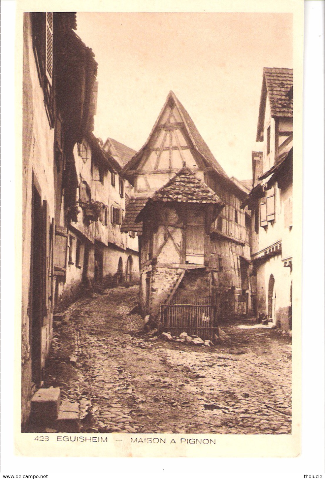 Eguisheim (Wintzenheim-Haut-Rhin-Alsace)-Maison à Pignon - Wintzenheim