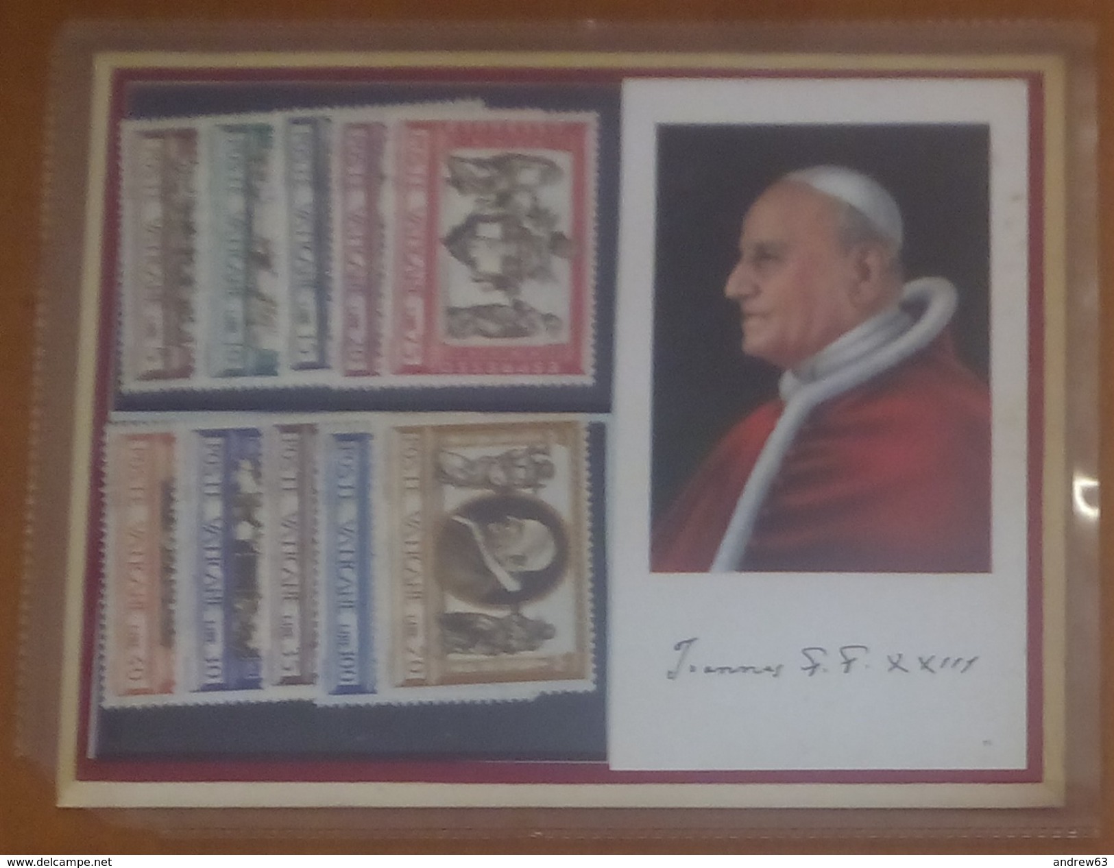 CITTA' DEL VATICANO - VATICAN CITY - Souvenir Con Francobolli E Foto Con Firma Di Papa Giovanni XXIII - Collections