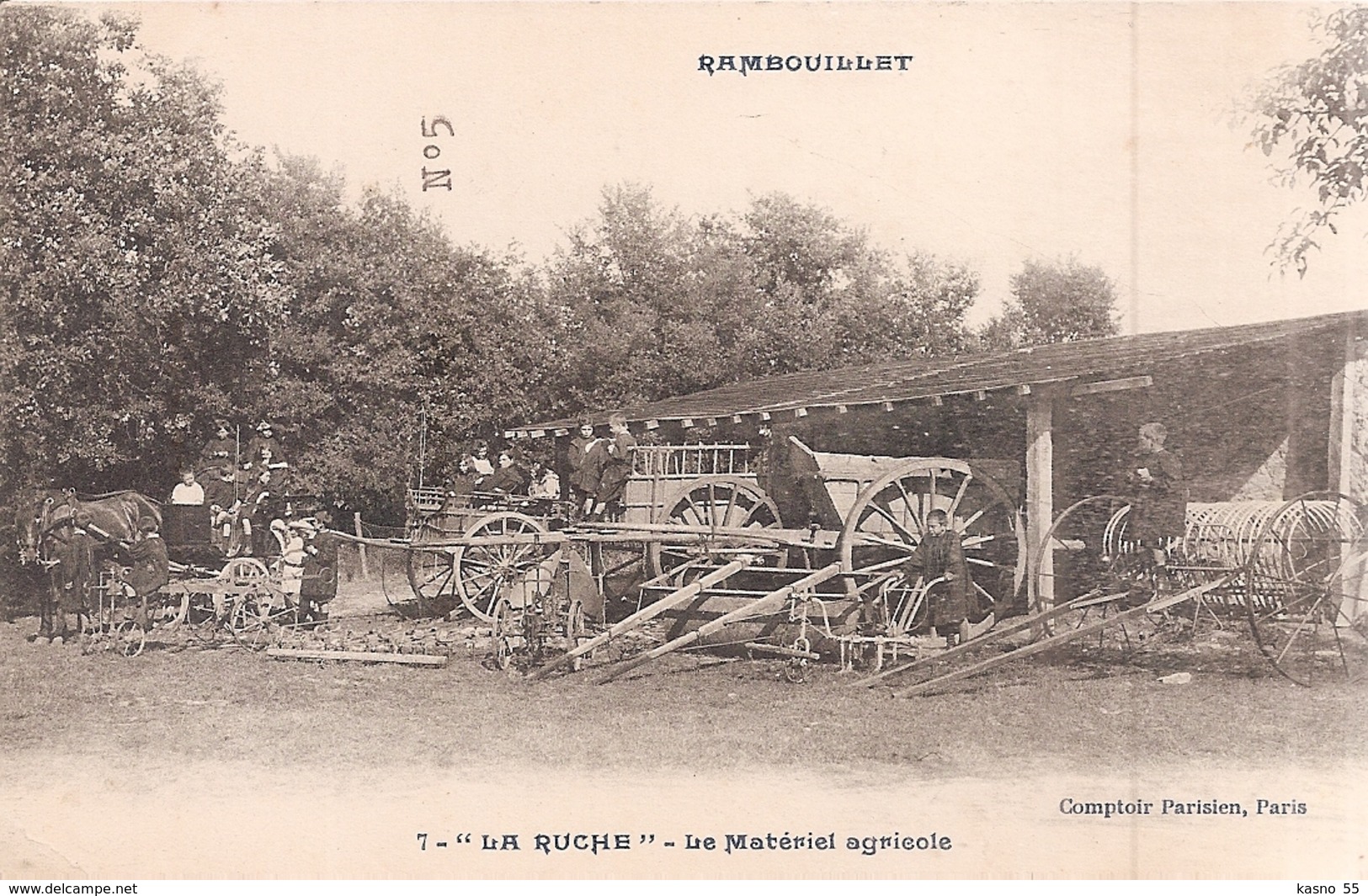 Rambouillet . La Rûche . Le Matériel Agricole . - Rambouillet