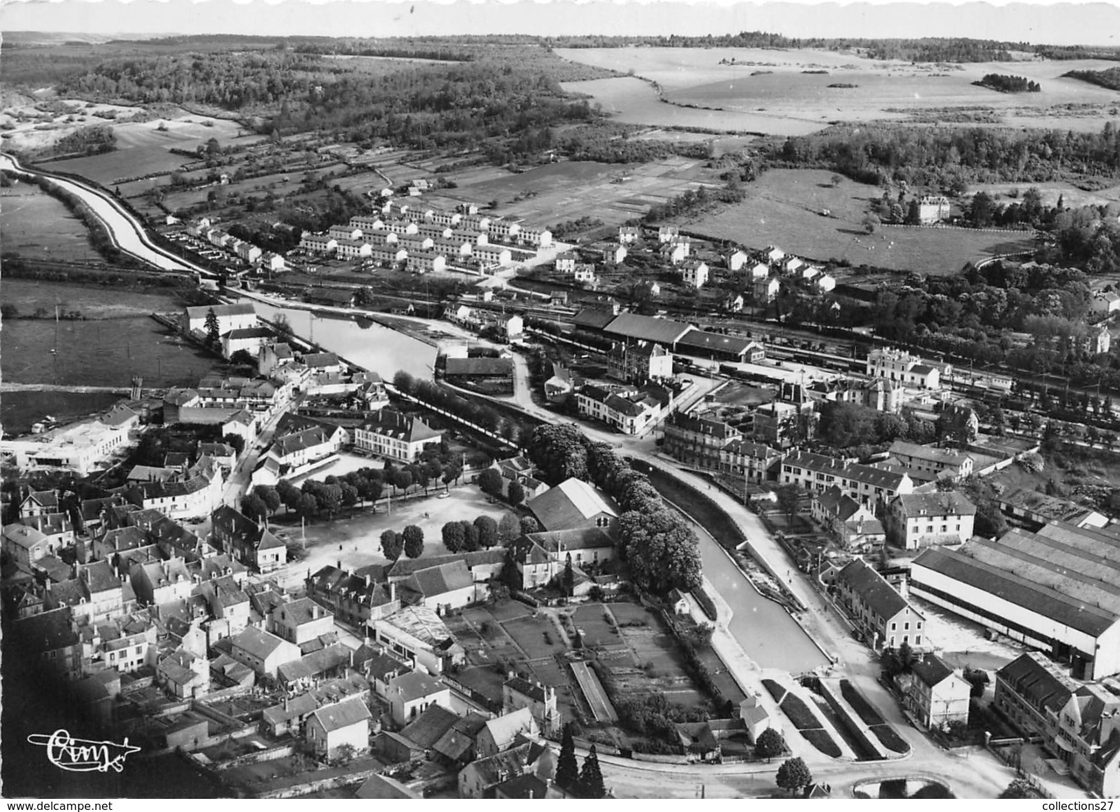 21-MONTBARD- VUE AERIENNE - Montbard