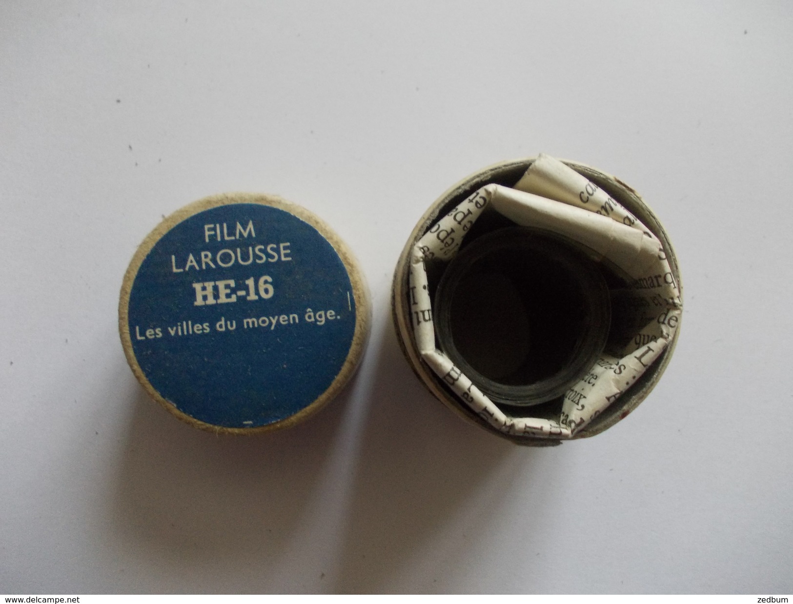 FILM FIXE Larousse HE-16 Les Villes Du Moyen âge - 35mm -16mm - 9,5+8+S8mm Film Rolls