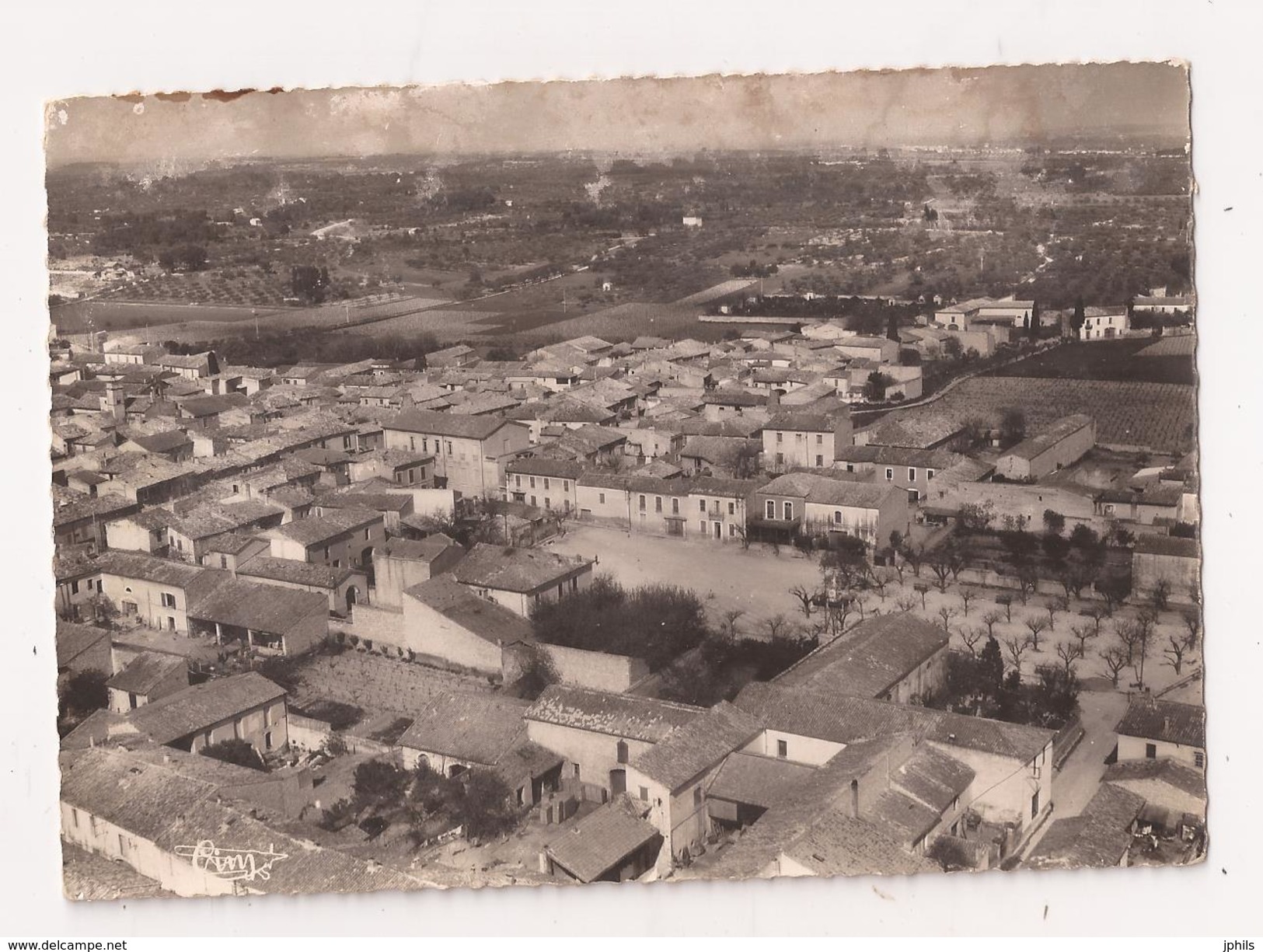 ( 30 ) VERGEZE Vue Générale Aérienne Place De La République - Vergèze