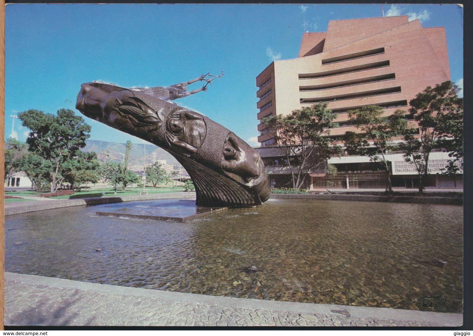 °°° 4040 - COLOMBIA - MEDELLIN - MONUMENTO A LA VIDA °°° - Colombia