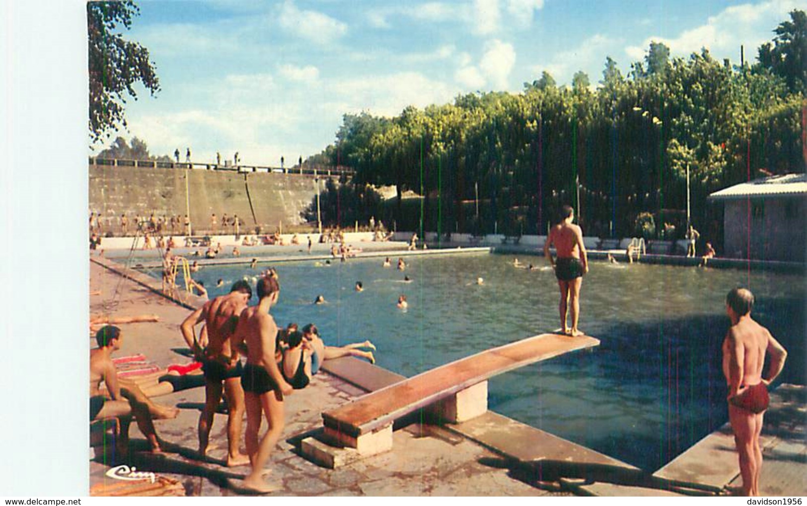 Cpsm  -  Montredon Labessonnie - La Piscine  , Animée    T379 - Montredon Labessonie