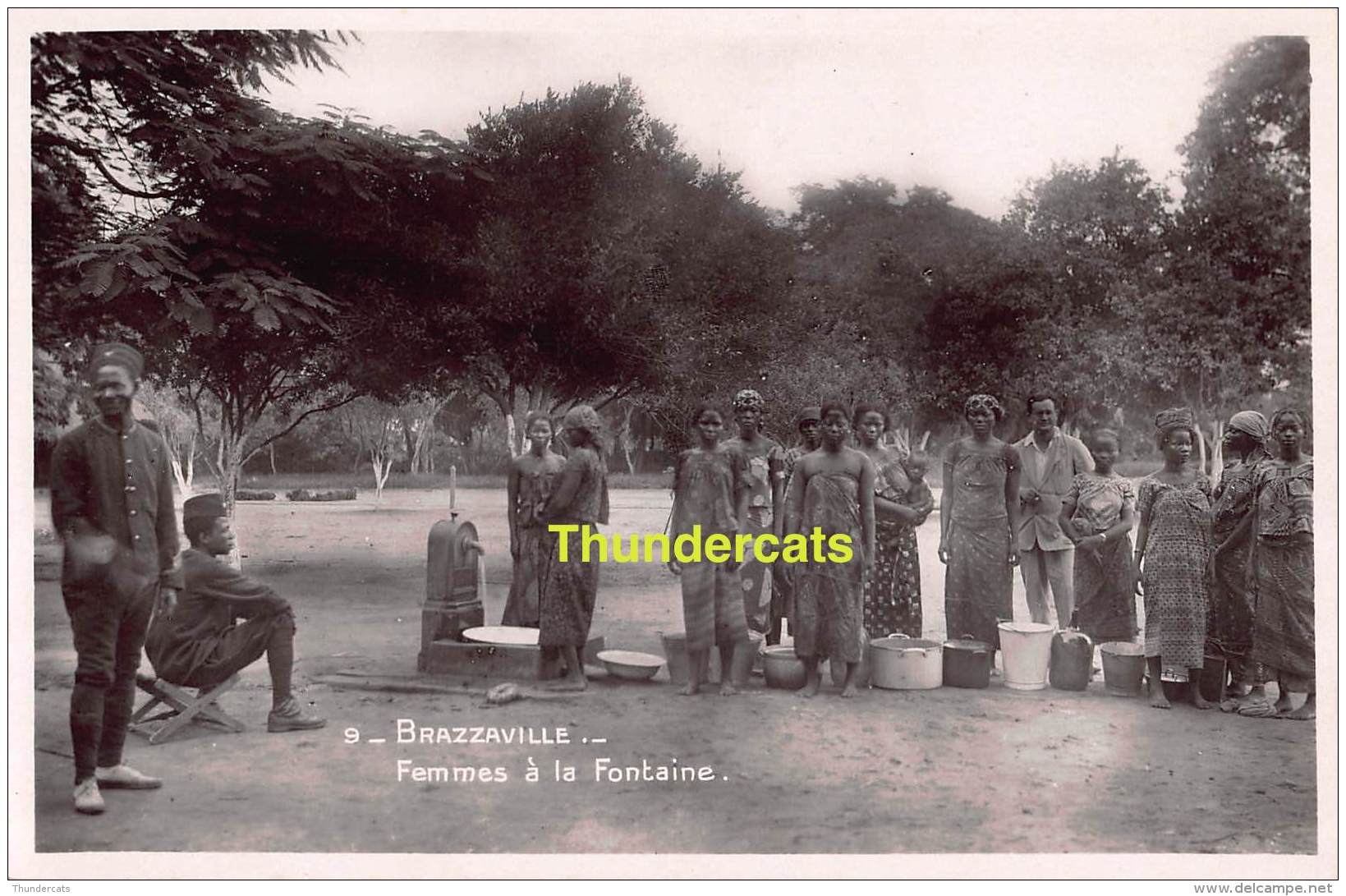 CARTE DE PHOTO EDITION E BESSIERES LEOPOLDVILLE BRAZZAVILLE FEMMES A LA FONTAINE - Brazzaville