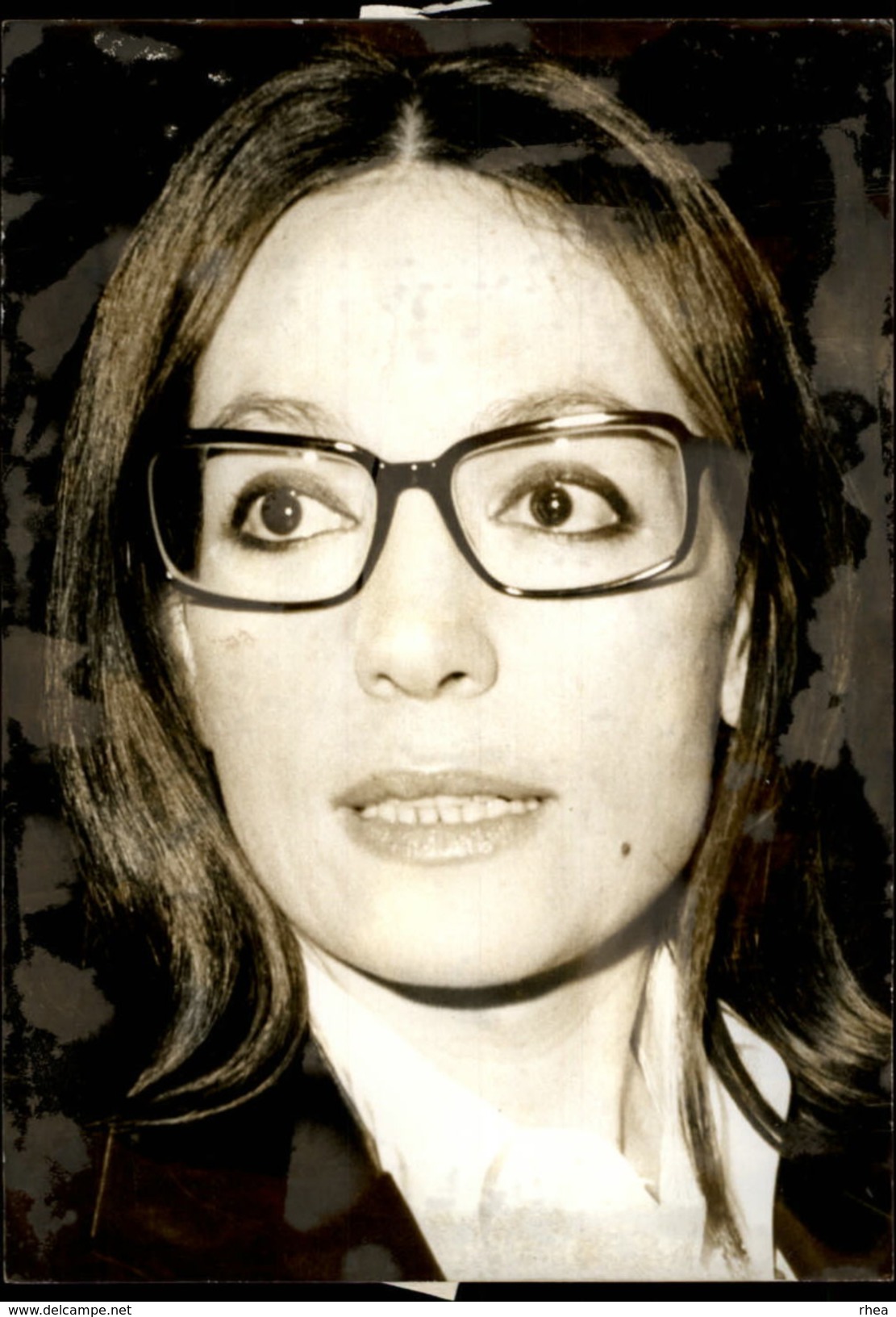 PHOTO - Photo De Presse - Chanteur - NANA MOUSKOURI - Chanteuse - 1974 - Famous People