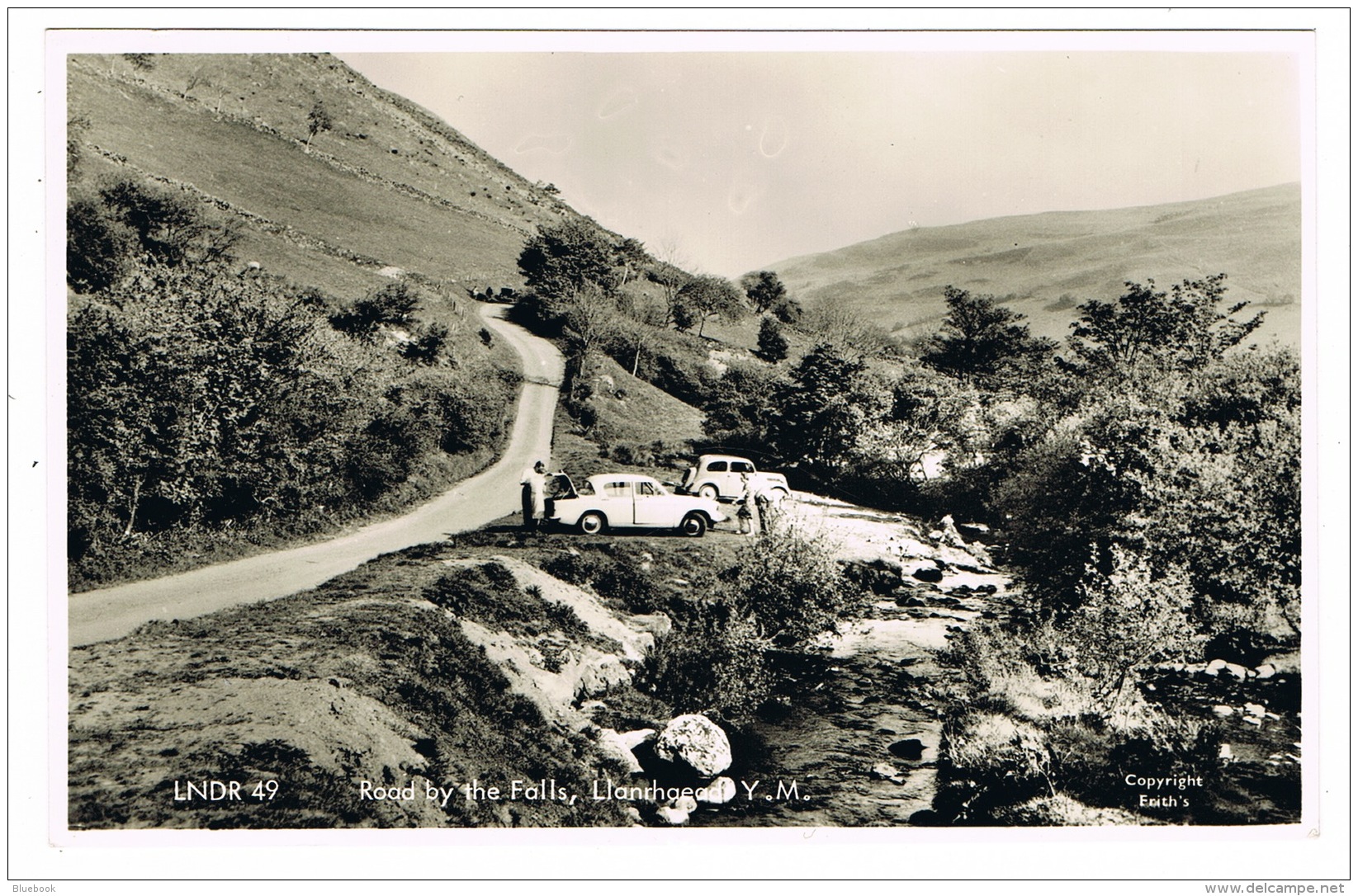 RB 1144 - Real Photo Postcard - Cars On Road By The Falls - Llanrhaead Denbighshire Wales - Denbighshire