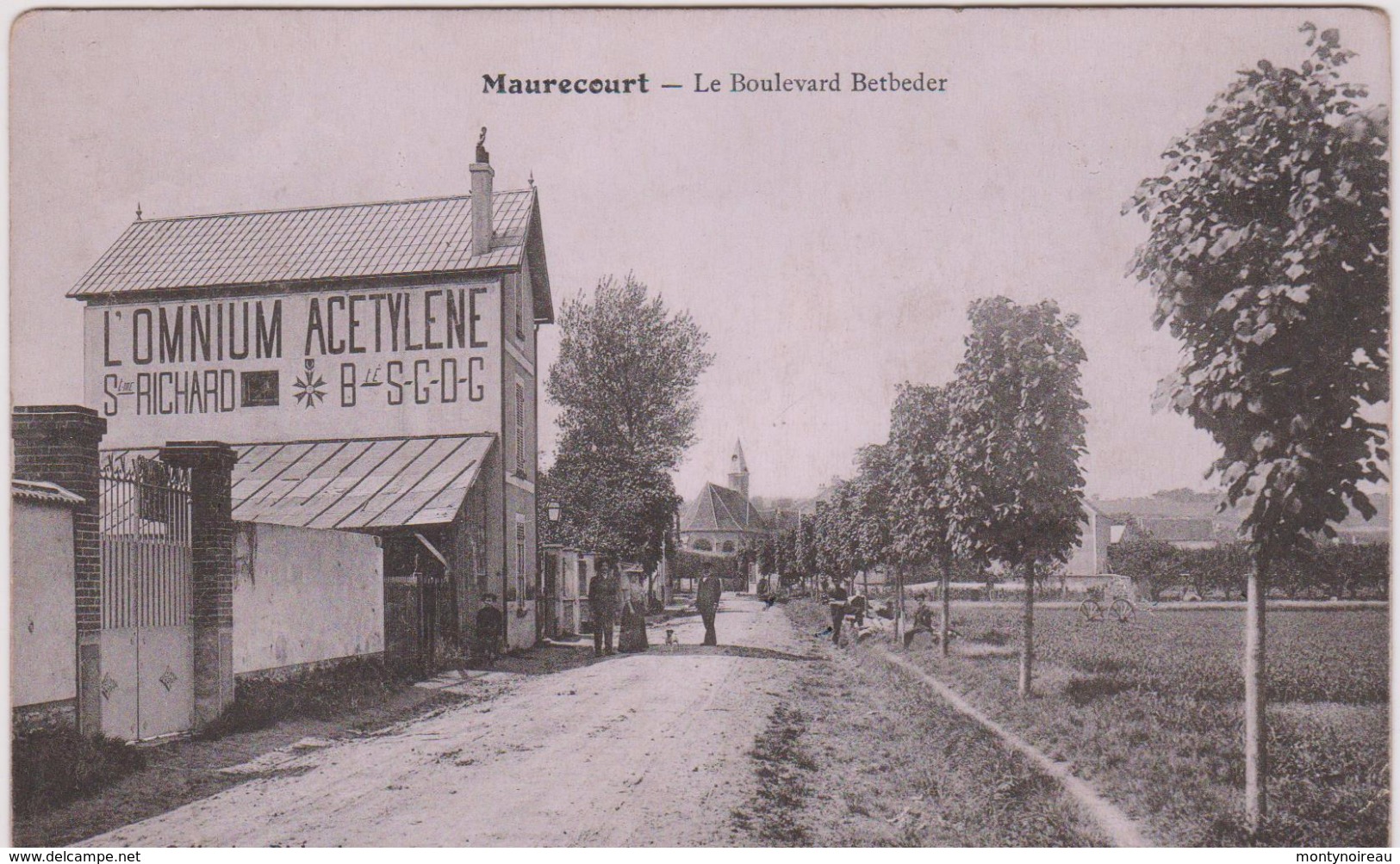 Yvelines :  MAURECOURT : Le  Boulevard  Betbeder (  Ste Richard , L 'omnium Acetylene) - Maurecourt
