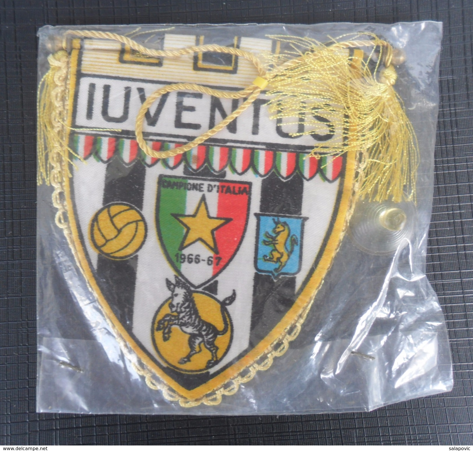 Juventus F.C.  ITALY FOOTBALL CLUB CALCIO, OLD PENNANT (not Banned) - Kleding, Souvenirs & Andere