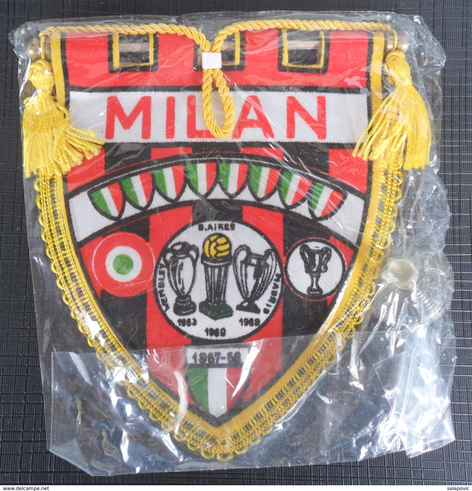 A.C. Milan, Milano  ITALY FOOTBALL CLUB CALCIO OLD PENNANT (not Banned) - Uniformes Recordatorios & Misc