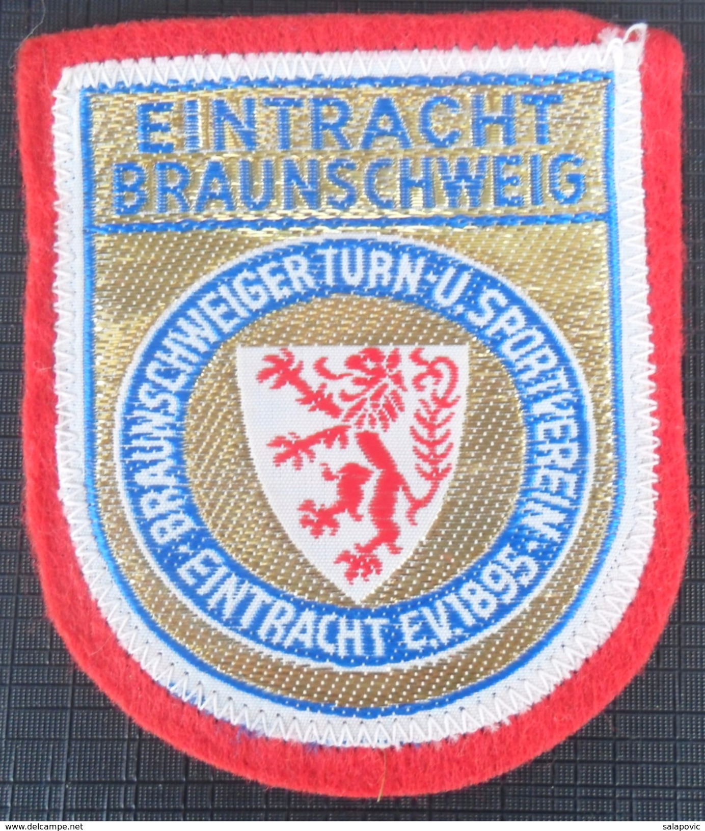 Eintracht Braunschweig GERMANY  FOOTBALL CLUB CALCIO OLD Stitching  PATCHES - Bekleidung, Souvenirs Und Sonstige