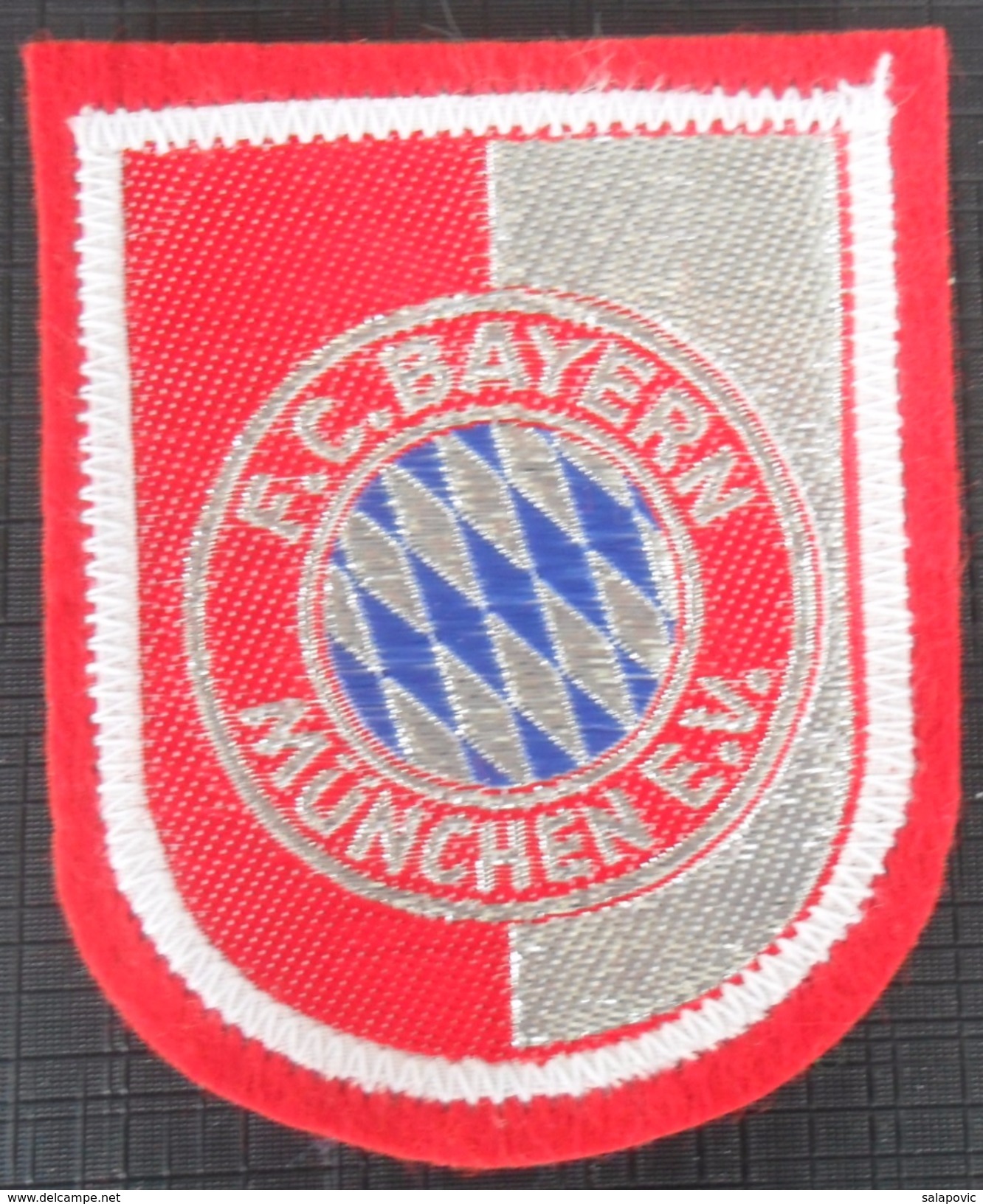 FC Bayern München GERMANY  FOOTBALL CLUB CALCIO OLD Stitching  PATCHES - Bekleidung, Souvenirs Und Sonstige