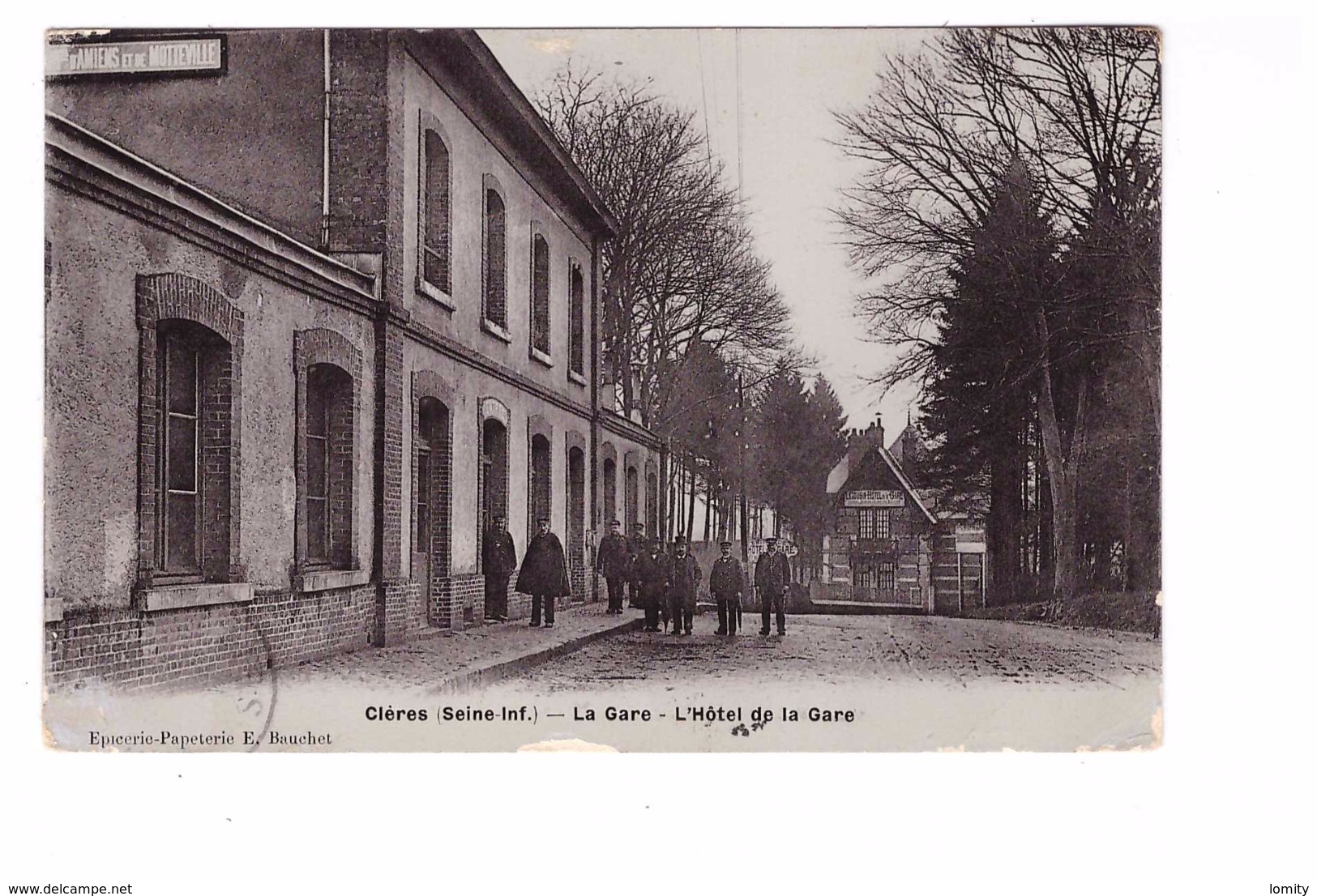 76 Cleres La Gare Hotel De La Gare Cachet 1910 , Etat Moyen - Clères