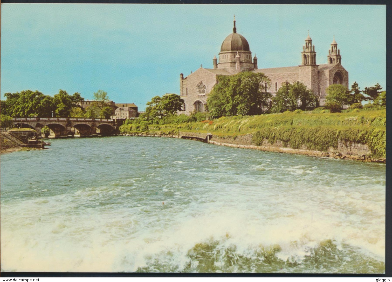 °°° 4200 - IRELAND - THE CATHEDRAL AND RIVER CORRIB °°° - Galway