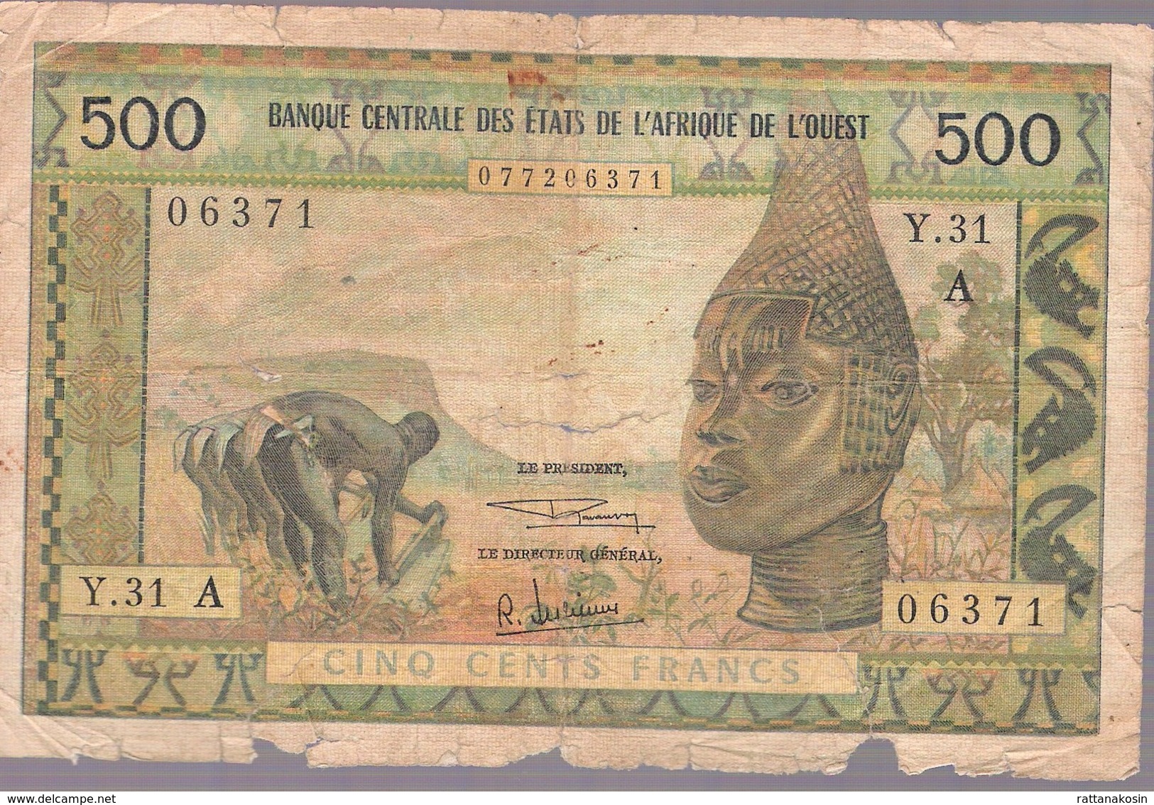 W.A.S. IVORY COAST P102Af 500 FRANCS 1961 Signature 6 VG Tears - Côte D'Ivoire