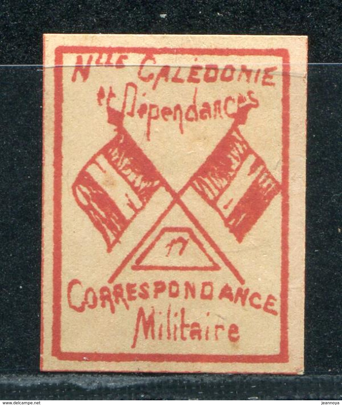 NOUVELLE CALEDONIE - VIGNETTE DE FRANCHISE MILITAIRE - PAPIER BLANC , ROUGE * * - TB - Neufs