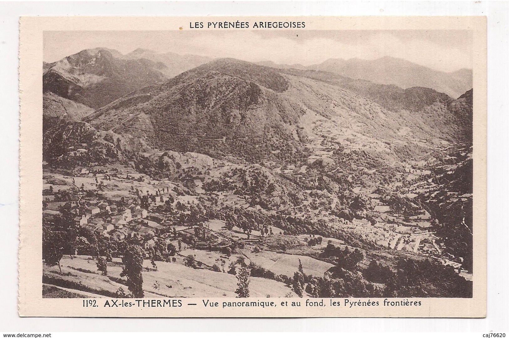 Ax-les-thermes , Vue Panoramique , Et Au Fond , Les Pyrénées Frontières - Ax Les Thermes