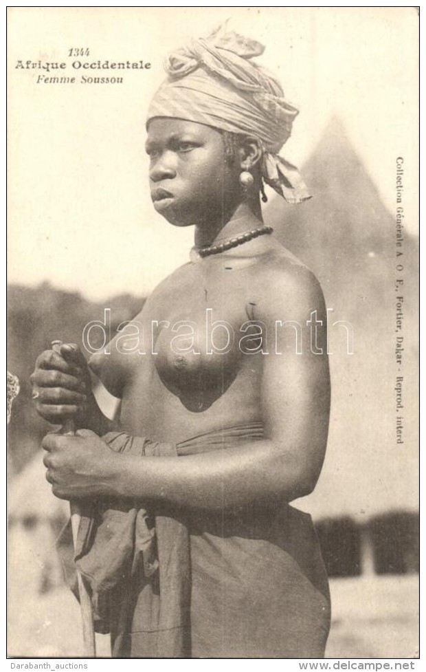 * T2 Afrique Occidentale, Femme Soussou / African Folklore, Susu Woman, Nude - Zonder Classificatie