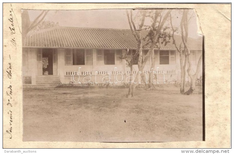 * T4 Unknown Location, Indochinese House, Photo Glued On Paper (non PC) (cut) - Non Classés