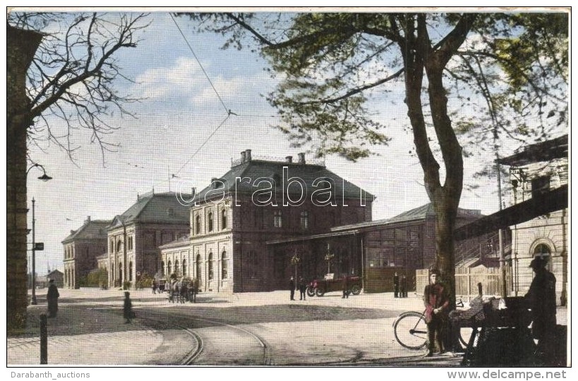 * T3 Ostrava-Privoz, M&auml;hrisch Ostrau; Bahnhof / Nadrazi / Railway Station, Bicycle, Automobile, Lichtig 341/b... - Non Classés