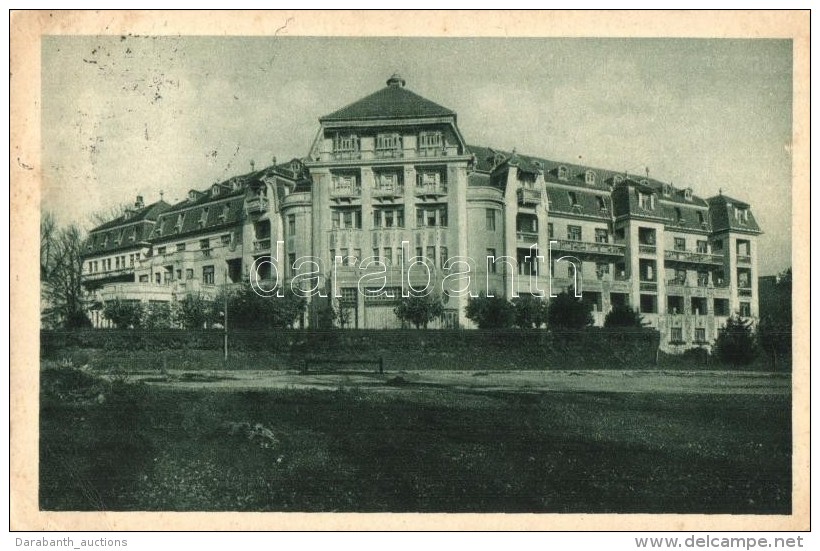 T2/T3 P&ouml;sty&eacute;n-f&uuml;rdÅ‘, Piestany; Thermia Palace Hotel D&eacute;li Front / Hotel (EK) - Non Classés