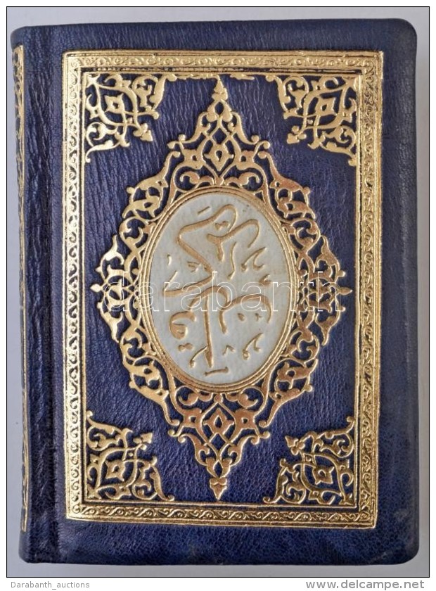 Quran. Al-Salamiya, 1927. D&iacute;szes MÅ±bÅ‘r K&ouml;t&eacute;sben, D&iacute;szdobozban, J&oacute;... - Non Classés