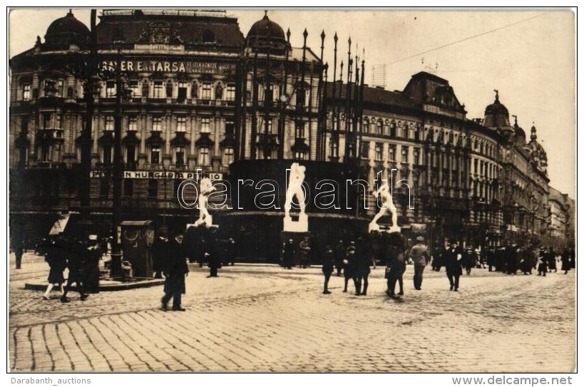 ** T2 1919 Budapest VI. Berlini T&eacute;r (mai Nyugati T&eacute;r), Tan&aacute;csk&ouml;zt&aacute;rsas&aacute;g... - Sin Clasificación