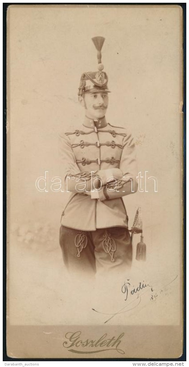 1895 Husz&aacute;rtiszt Al&aacute;&iacute;rt Fot&oacute;ja / Hussar Soldier's Signed Photo. 11x21 Cm - Otros & Sin Clasificación