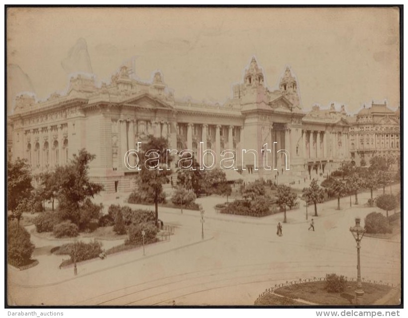 Cca 1900 Budapest, V. Szabads&aacute;g T&eacute;r Villamossal. TÅ‘zsdepalota &eacute;p&uuml;lete.... - Otros & Sin Clasificación