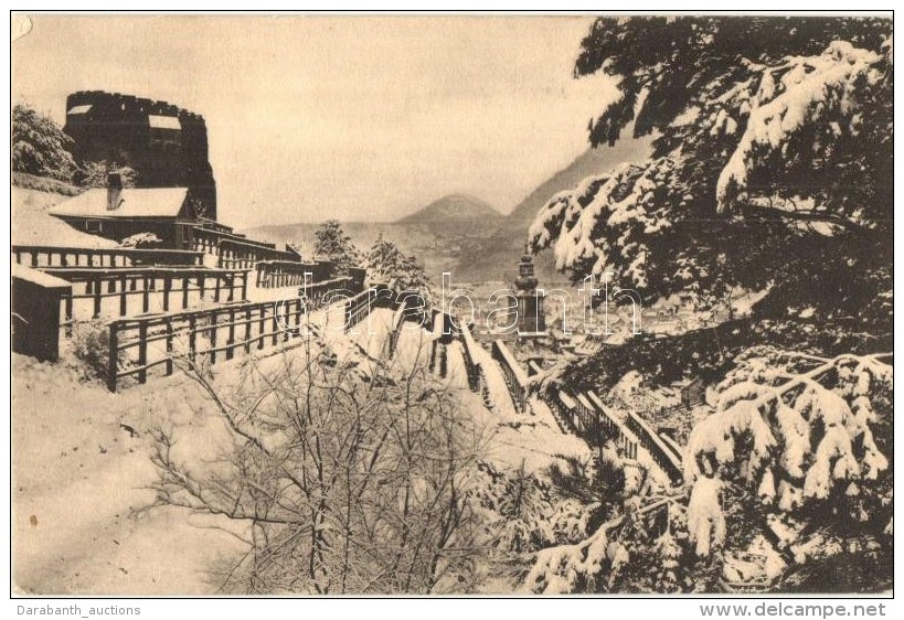 T2 Brass&oacute;, Brasov, Kronstadt; H&oacute;f&ouml;dte V&aacute;r T&eacute;len / Snow Covered Castle Panorama In... - Sin Clasificación