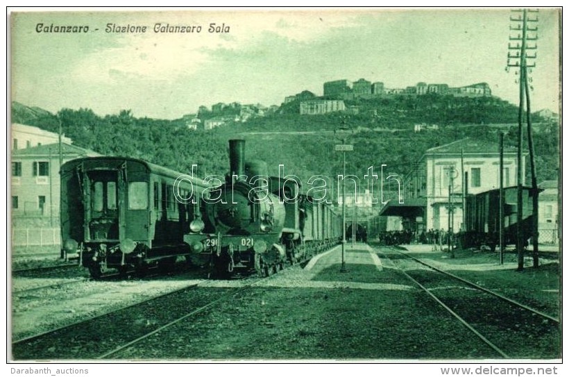 ** T2 Catanzaro, Stazione Catanzaro Sala. Cart. V. Asturi E Figli / Bahnhof / Railway Station With Locomotive - Non Classés