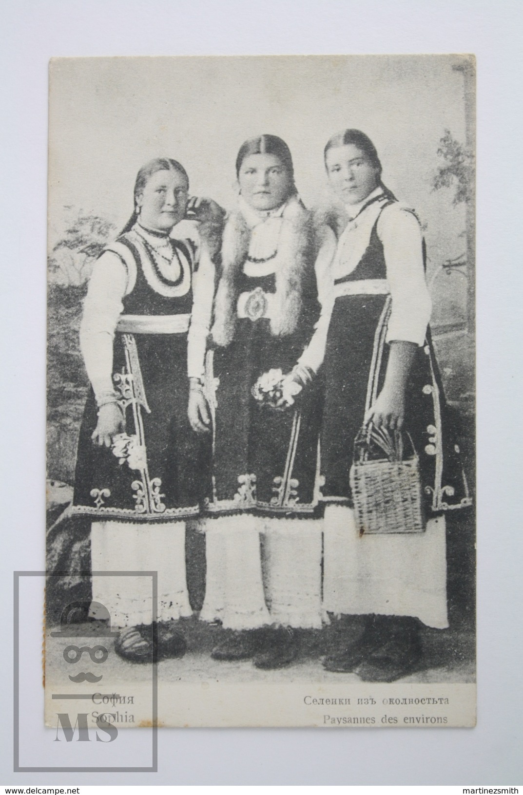 Old Postcard - Sofia, Bulgaria - Paysannes Des Environs - Peasant Girls - Bulgaria