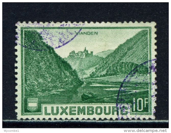 LUXEMBOURG  -  1935  Vianden Castle  10f  Used As Scan - Used Stamps