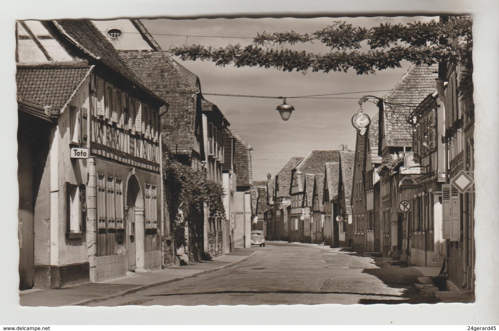 CPSM HASSLOCH (Allemagne-Rhénanie Palatinat) - Untere Langgasse - Hassloch