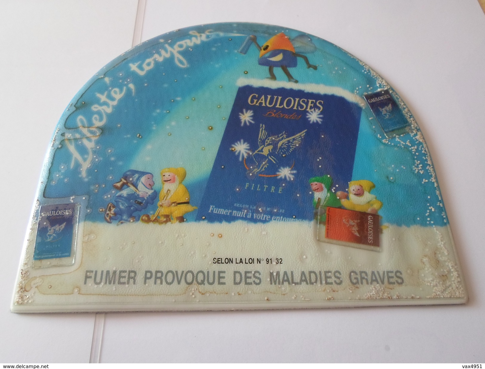 TAPIS DE SOURIS  PUB TABAC  GAULOISES  LIBERTE TOUJOURS  *****   RARE  A  SAISIR ***** - Objets Publicitaires