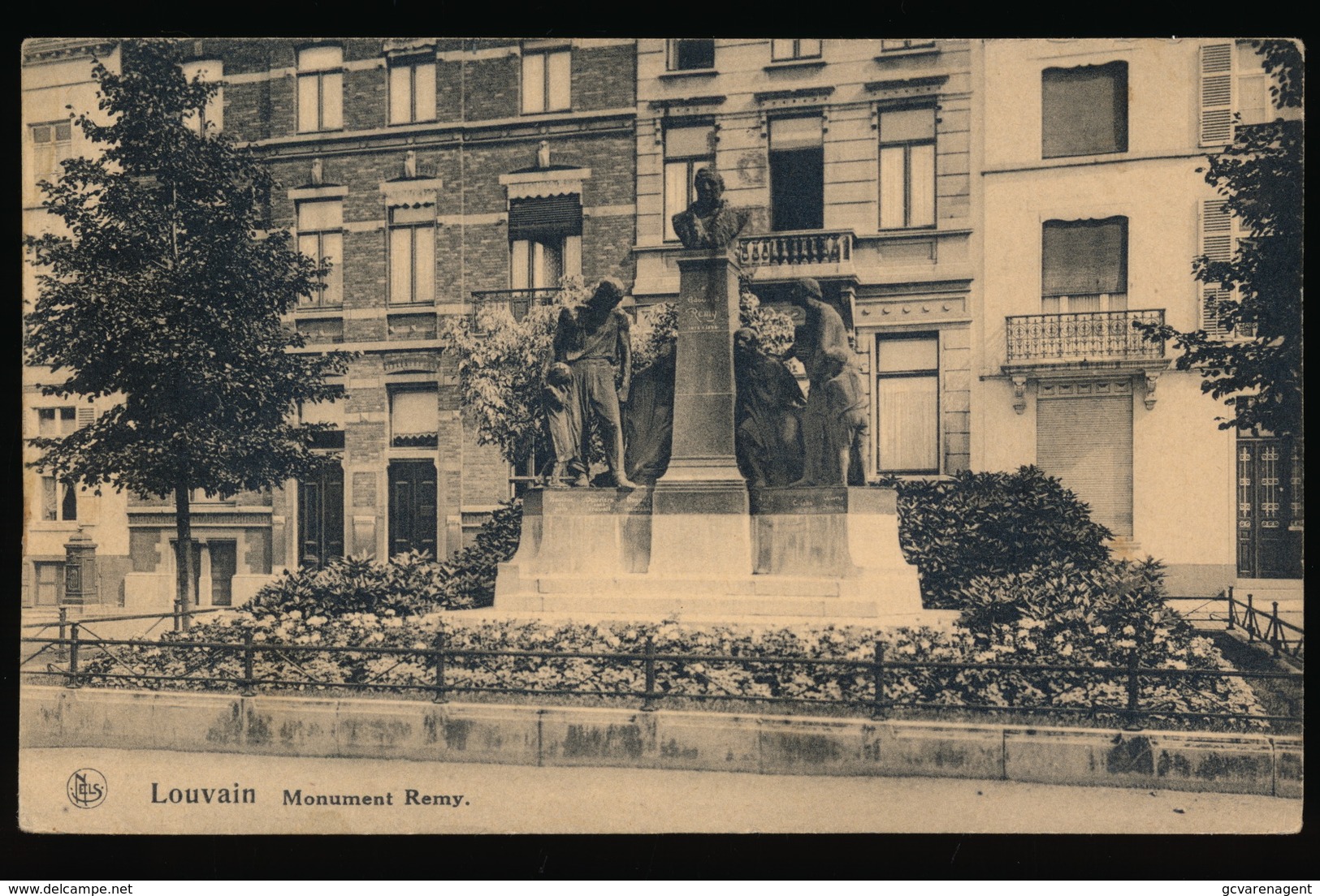 LEUVEN == MONUMENT REMY - Leuven